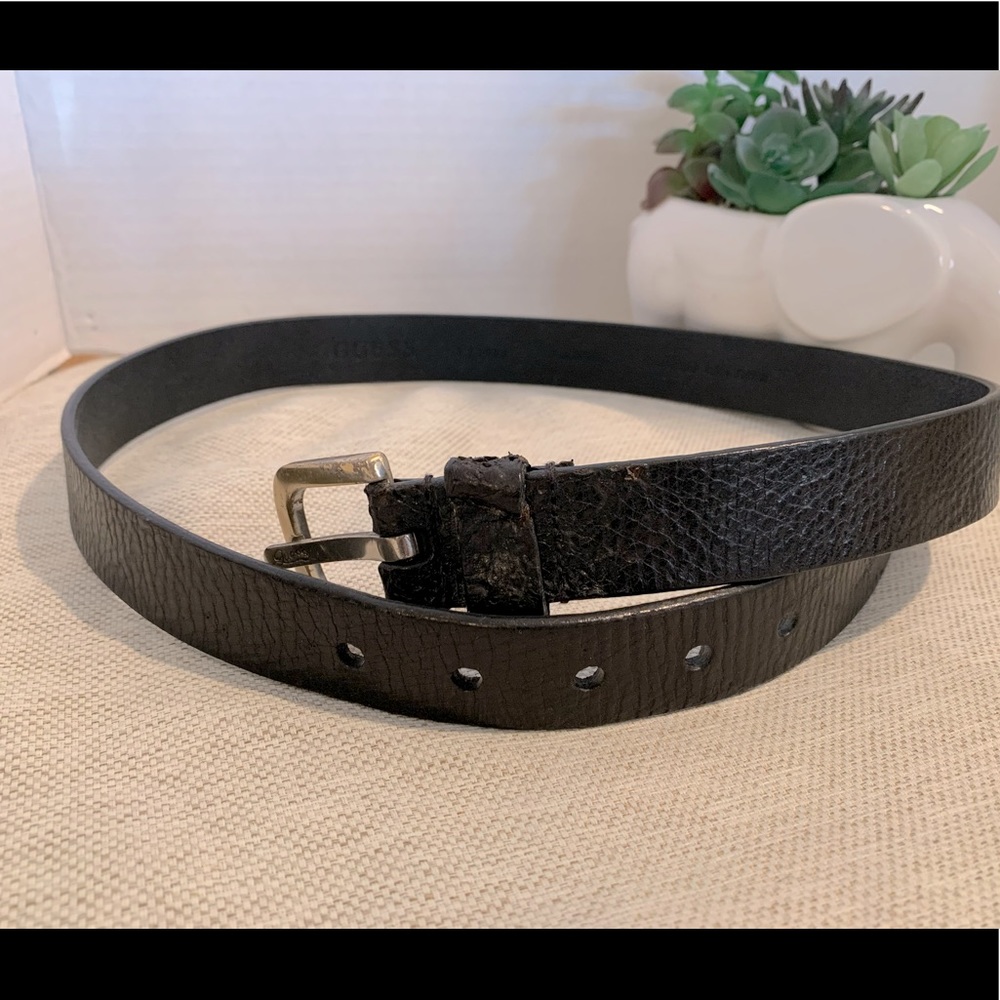 GUESS vintage genuine leather belt